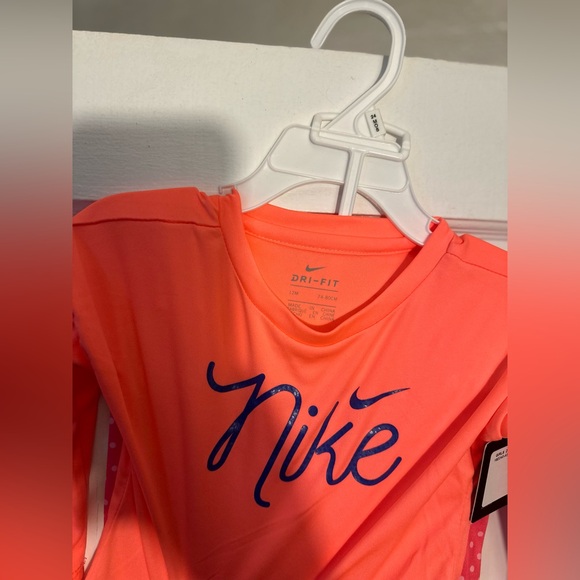 Nike Pink Polka Dot Activewear Set - Picture 2 of 4